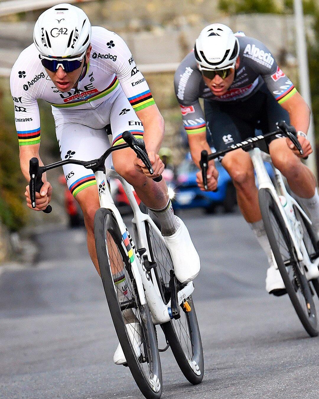 巴萨巴黎圣日耳曼欧冠对决